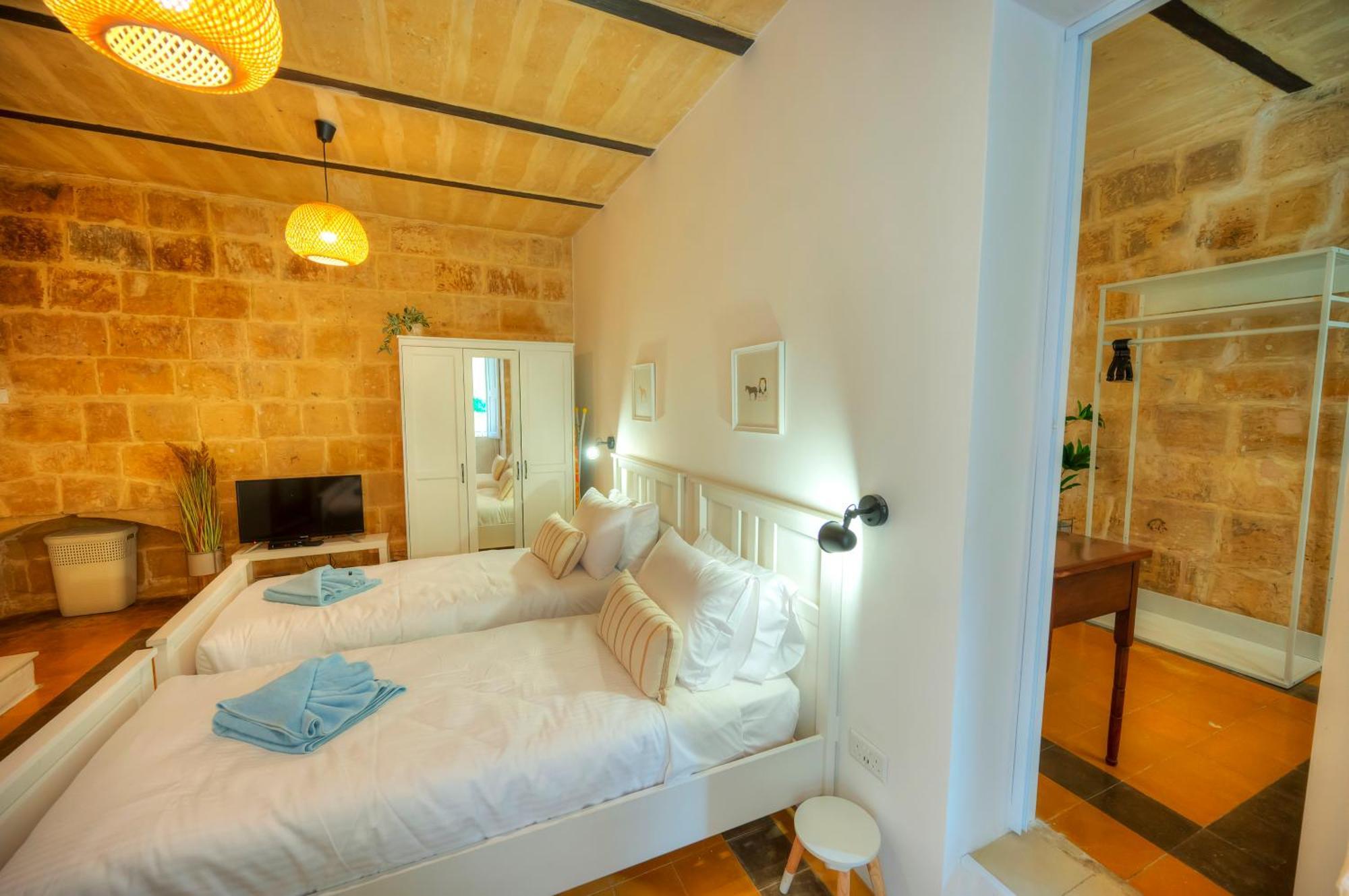 Charming 2Bedroom Townhouse Valletta Center Kbut1-1 Dış mekan fotoğraf