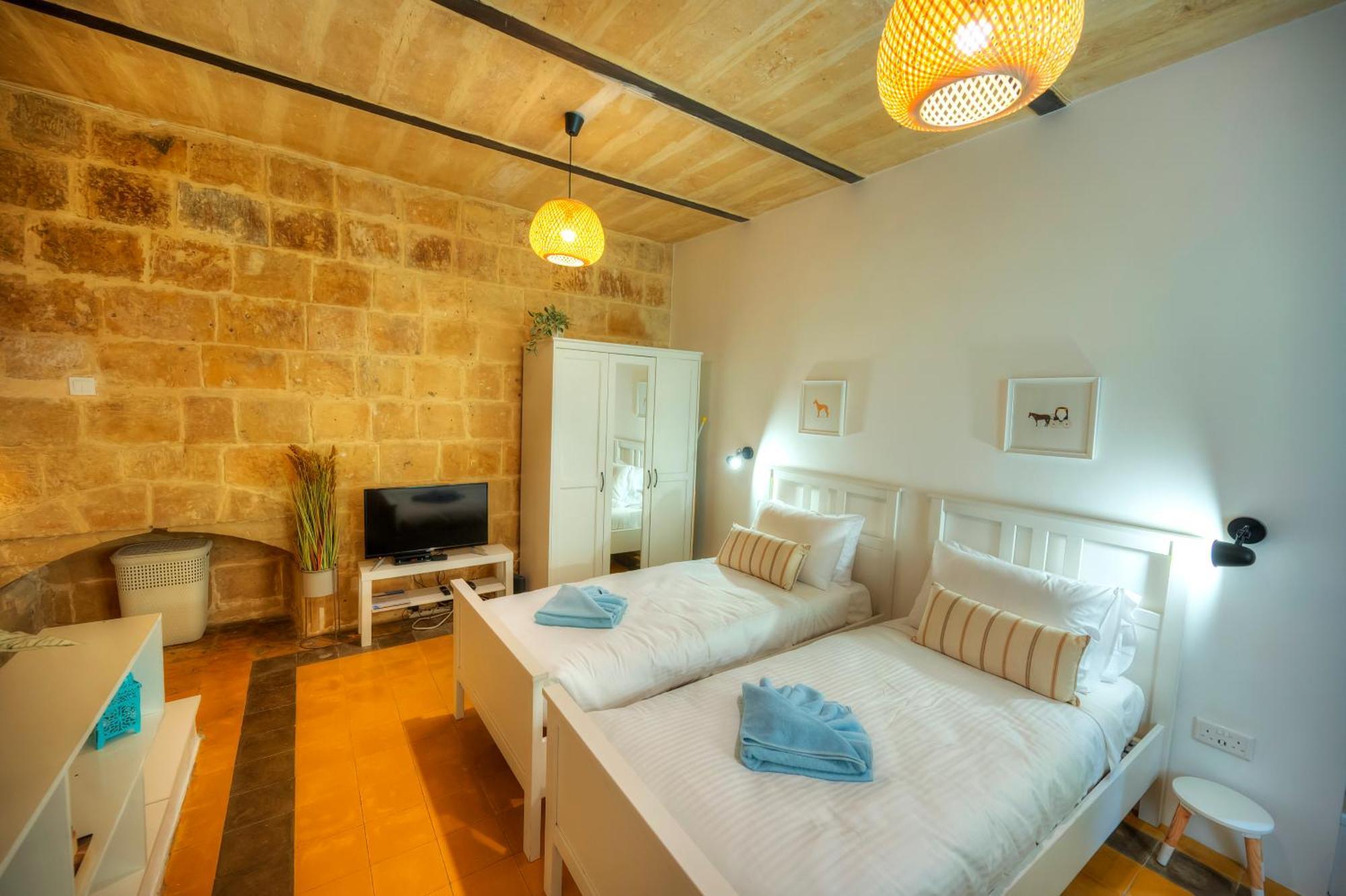 Charming 2Bedroom Townhouse Valletta Center Kbut1-1 Dış mekan fotoğraf